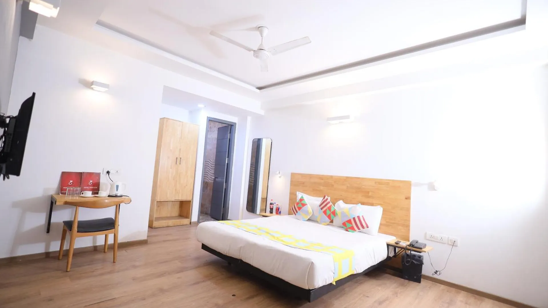 Hotel Wedlock Premium Sohna Road Gurgaon